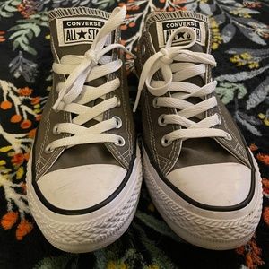 Converse Chuck Taylor charcoal size 7 unisex